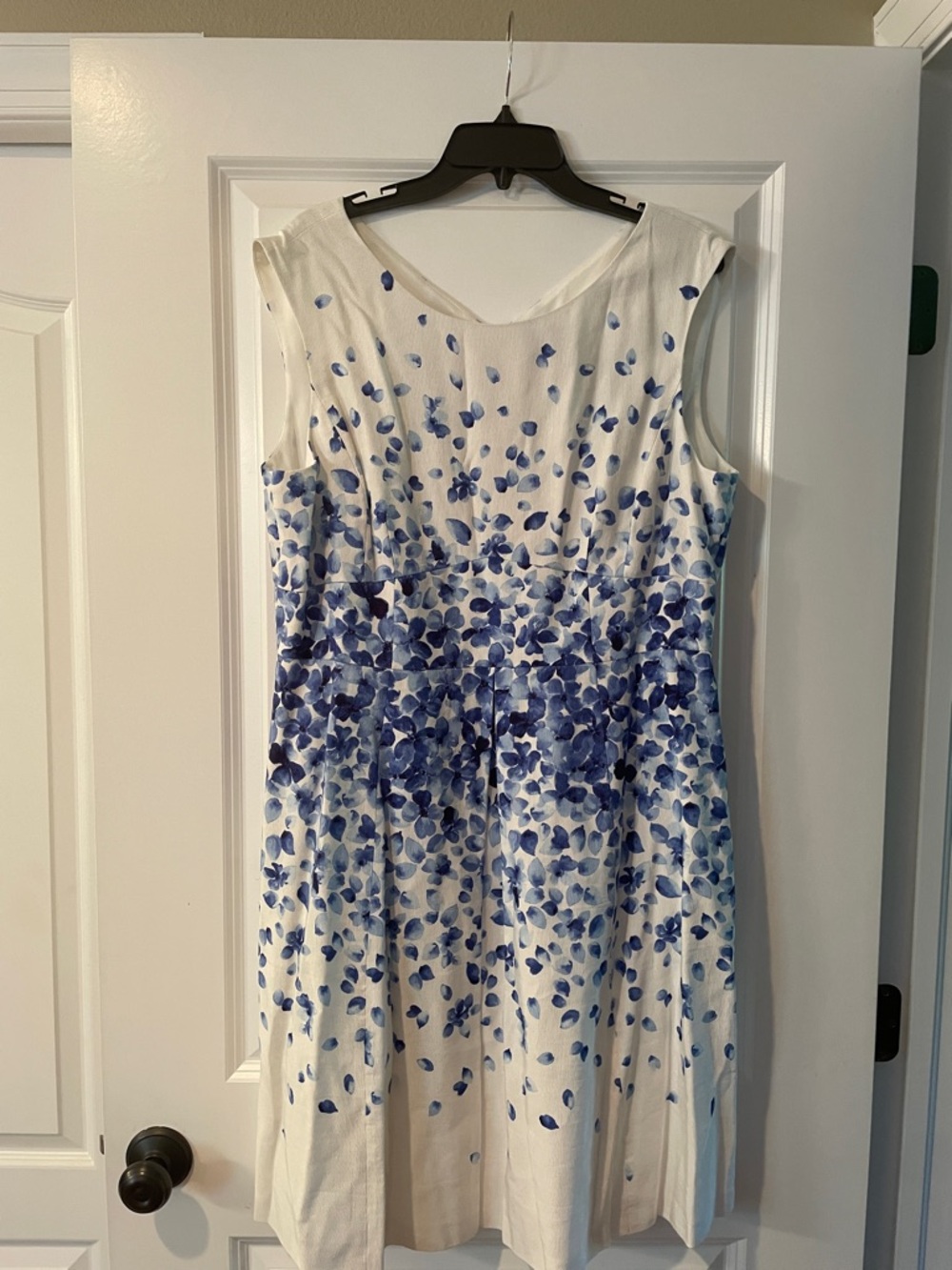 Blue Floral Midi Dress - Sleeveless Women's Daywear